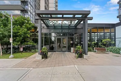 29 Singer Court 2207, Toronto C15, ON M2K 0B3