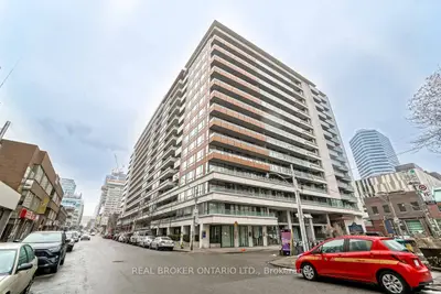 111 Elizabeth Street 753, Toronto C01, ON M5G 1P7