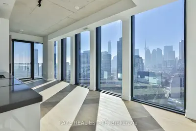 284 King Street 2304, Toronto C08, ON M5A 1K4