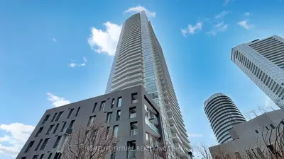 75 Queens Wharf Road 4011, Toronto C01, ON M5V 0J8