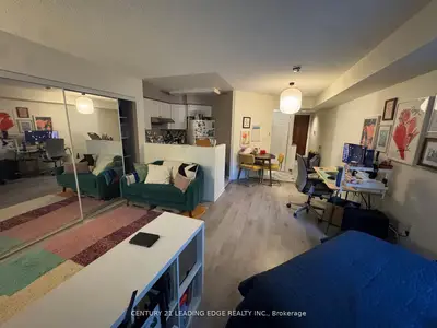 28 Pemberton Avenue 212, Toronto C14, ON M2M 4L1