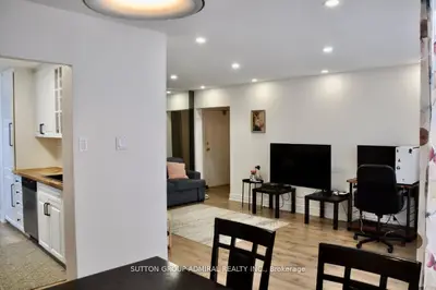 205 Hilda Avenue 2203 Room 1, Toronto C07, ON M2M 4B1