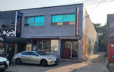 158 Augusta Avenue, Toronto, On M5t 2l5