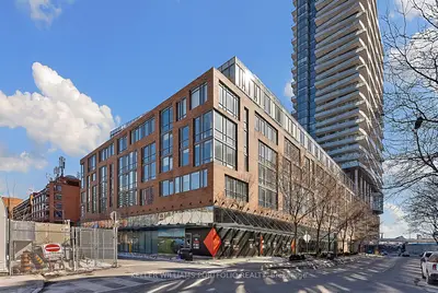 3 Market Street 404, Toronto C08, ON M5E 0A3