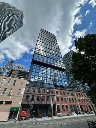 82 Dalhousie Street 3811, Toronto C08, ON M5B 0C5