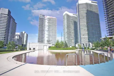 95 Mcmahon Drive Ph4101, Toronto, On M2k 0h1