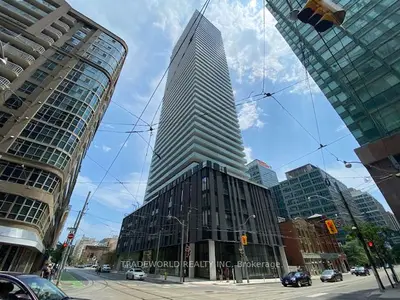 25 Richmond Street E 206, Toronto C08, ON M5C 0A6