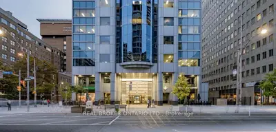 525 University Avenue R1-2, Toronto C01, On M5g 2l3