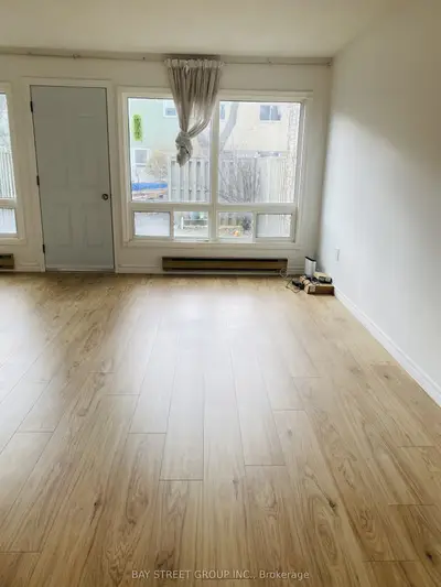 44 Woody Vine Way, Toronto C15, ON M2J 4H6