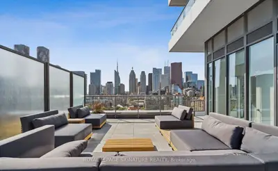 121 Lower Sherbourne Street 757, Toronto C08, On M5a 4j4