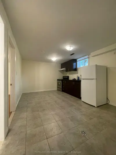 124 Mcnicoll Avenue Bsmt 1, Toronto C15, On M2h 2b5