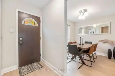 14 Rock Fern Way 14, Toronto C15, On M2j 4n2