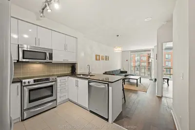 825 Church Street 516, Toronto C09, On M4w 3z4