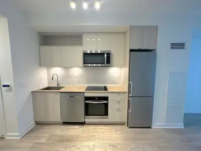 60 Princess Street 633 SE, Toronto C08, ON M5A 2C7