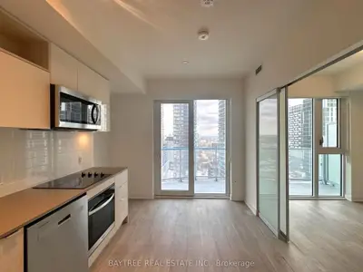 100 Dalhousie Street 2505, Toronto C08, ON M5B 0C7
