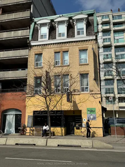 102 Adelaide Street E 200, Toronto C08, On M5c 1k9