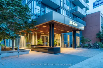 25 Cole St Street 1709, Toronto C08, ON M5A 4M3