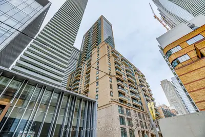 35 Hayden Street 1109, Toronto C08, ON M4Y 3C3