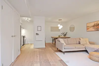 34 Western Battery Road 429, Toronto C01, On M6k 3n9