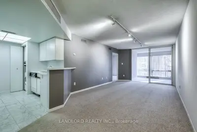 1001 Bay Street 1006, Toronto C01, ON M5S 3A6