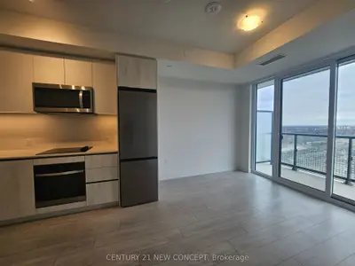 5858 Yonge Street 2426, Toronto C07, ON M2M 0C6