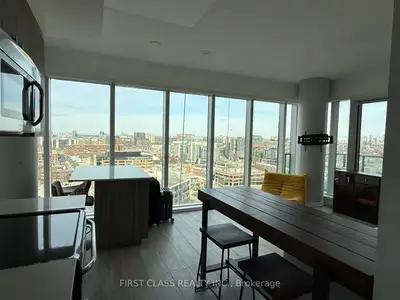 150 East Liberty Street 2111, Toronto C01, ON M6K 3R5