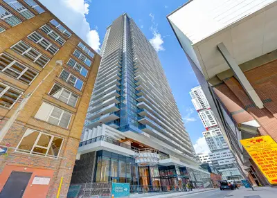 38 Widmer Street 2111, Toronto C01, On M5v 0p7