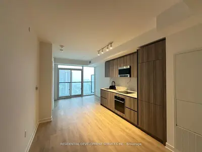 117 Broadway Avenue 1707N, Toronto C10, ON M4P 0A5