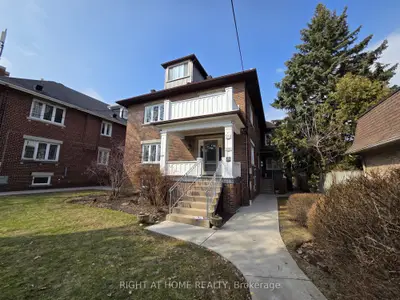 20 Teddington Park Avenue 1, Toronto C04, ON M4N 2C3