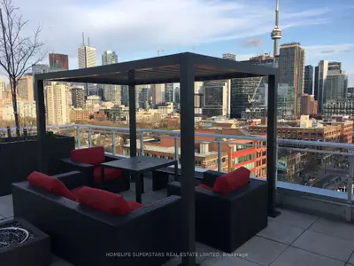 10 Willison Square N 305, Toronto, On M5t 0a8