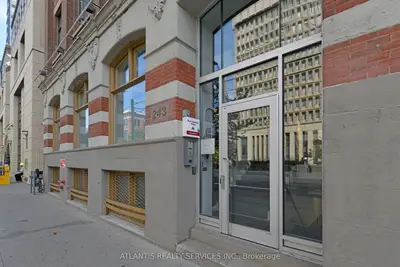 243 College Street Lower L, Toronto C01, ON M5T 1R5