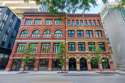22 Lombard Street E 402, Toronto C08, On M5c 1m1