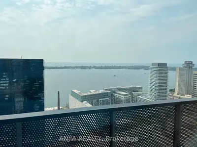 55 Cooper Street 4211, Toronto C08, ON M5E 0G1