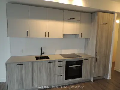 1 Quarrington Lane 2207, Toronto C13, ON M3C 0S4