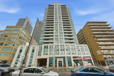 212 Eglinton Avenue E #307, Toronto C10, ON M4P 0A3