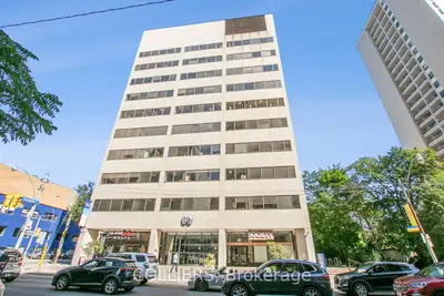 60 St. Clair Avenue E 901, Toronto C09, ON M4T 1N5