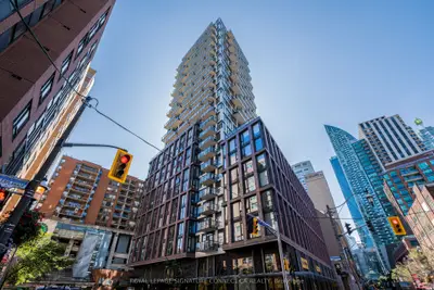 2A Church Street 2703, Toronto C08, ON M5E 0E1