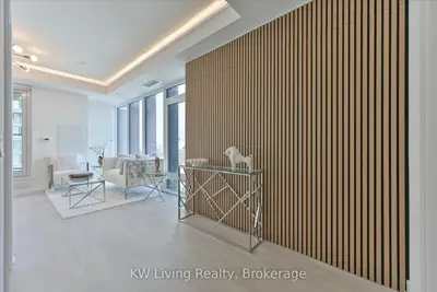 1 Quarrington Lane 602, Toronto C13, ON M3C 0S4