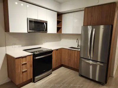 25 Holly Street 1003, Toronto C10, On M4s 0e3