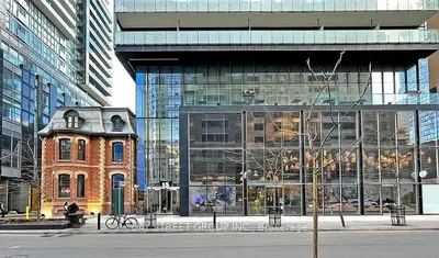 15 Grenville Street 710, Toronto C01, ON M4Y 1A1