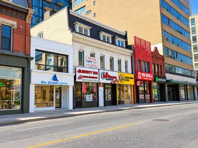 684-690 Yonge Street, Toronto, On M4y 2a6