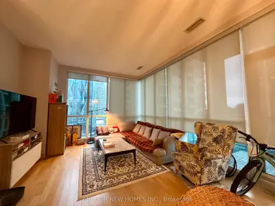 12 Yonge Street 2902, Toronto C01, ON M5E 1Z9