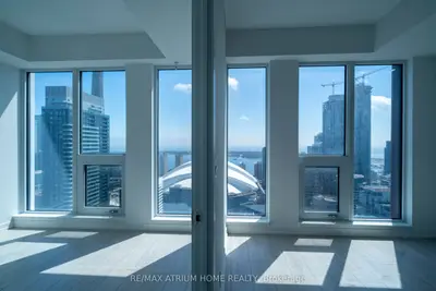 55 Mercer Street 4212, Toronto C01, On M5v 0w4