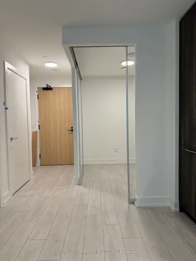 15 Mercer Street 514, Toronto C01, On M5v 1h2
