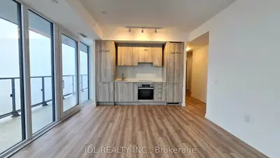 634 CHURCH Street 3303, Toronto C08, ON M4Y 2G3