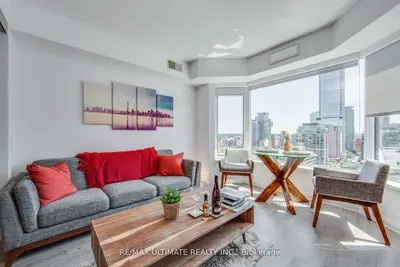155 Yorkville Avenue 1705, Toronto C02, ON M6K 0C8