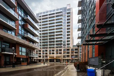 38 Grand Magazine Street 1043, Toronto C01, On M5v 0b1