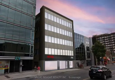 240 Eglinton Avenue E 200, Toronto C10, On M4p 1k8