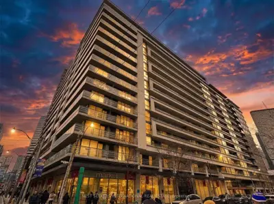 111 Elizabeth Street 1721, Toronto C01, ON M5G 1P7