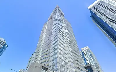 70 Queens Wharf Road 3008, Toronto C01, ON M5V 0J2